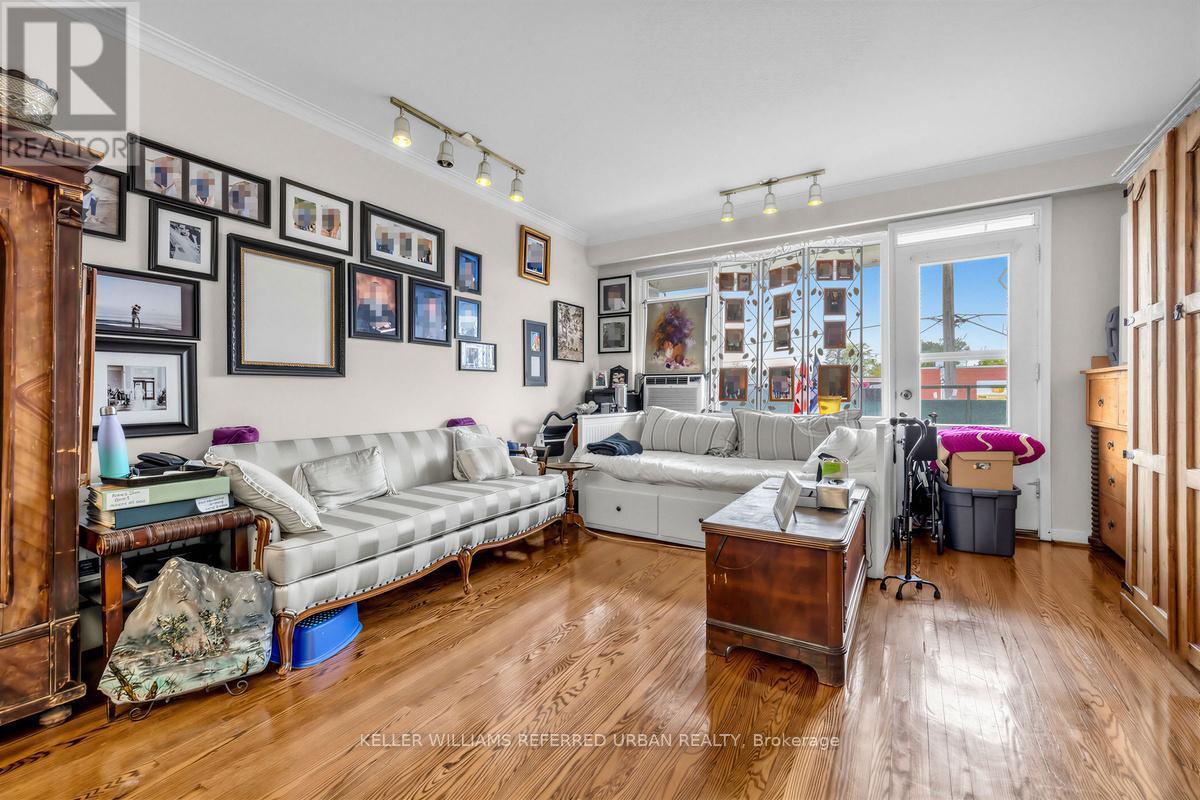 3867 Bathurst Street, Toronto, Ontario  M3H 3N4 - Photo 14 - C13101604