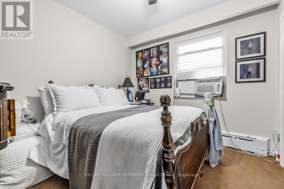 3867 Bathurst Street, Toronto, Ontario  M3H 3N4 - Photo 17 - C13101604