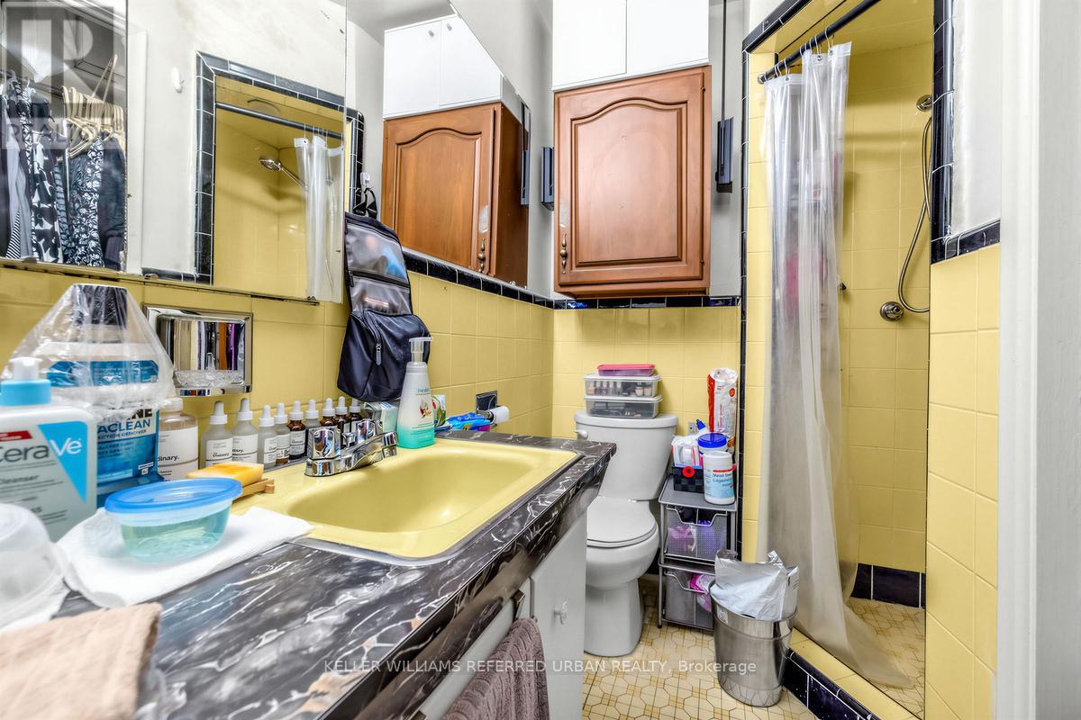 3867 Bathurst Street, Toronto, Ontario  M3H 3N4 - Photo 18 - C13101604