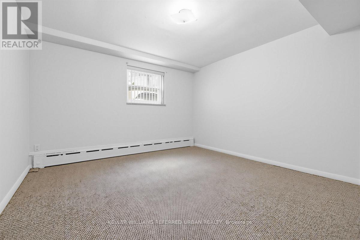 3867 Bathurst Street, Toronto, Ontario  M3H 3N4 - Photo 23 - C13101604
