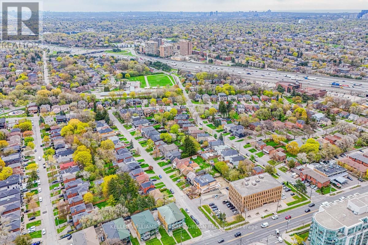 3867 Bathurst Street, Toronto, Ontario  M3H 3N4 - Photo 27 - C13101604