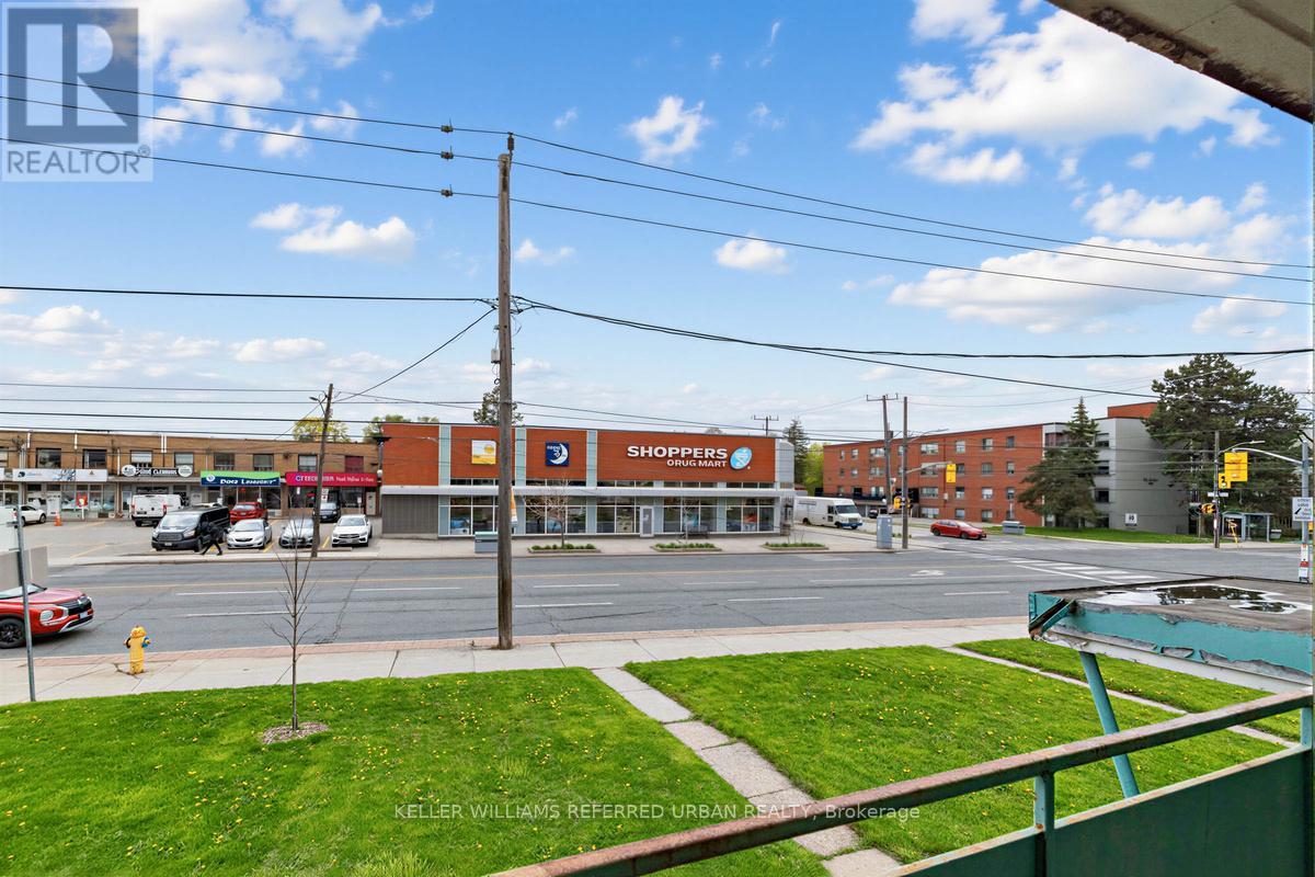3867 Bathurst Street, Toronto, Ontario  M3H 3N4 - Photo 6 - C13101604