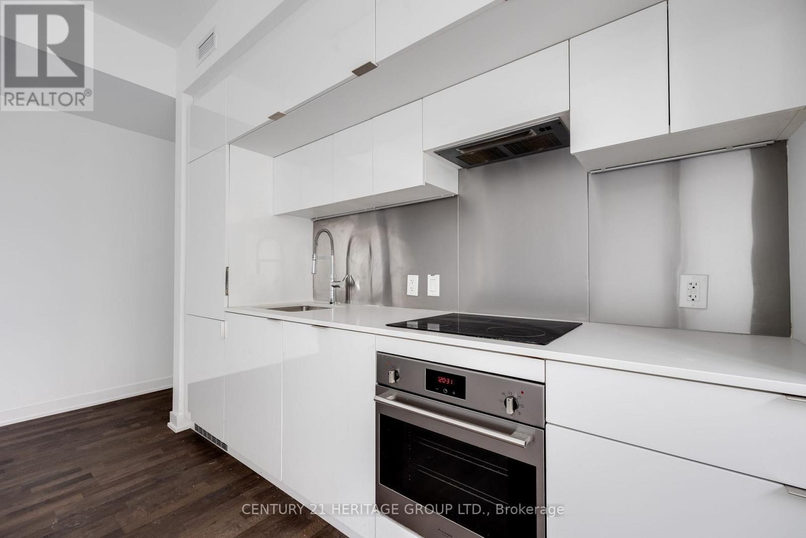 608 - 185 Roehampton Avenue, Toronto, Ontario  M4P 0C6 - Photo 10 - C13101610
