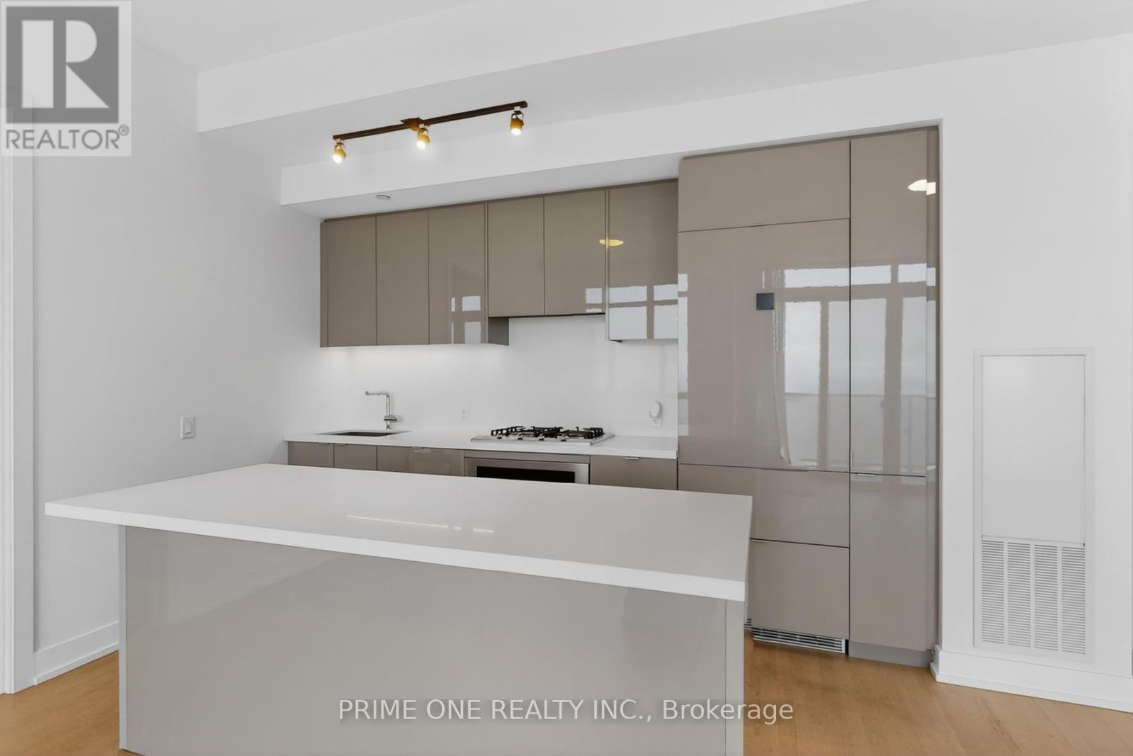 6113 - 7 Grenville Street, Toronto, Ontario  M4Y 0E9 - Photo 13 - C13101620