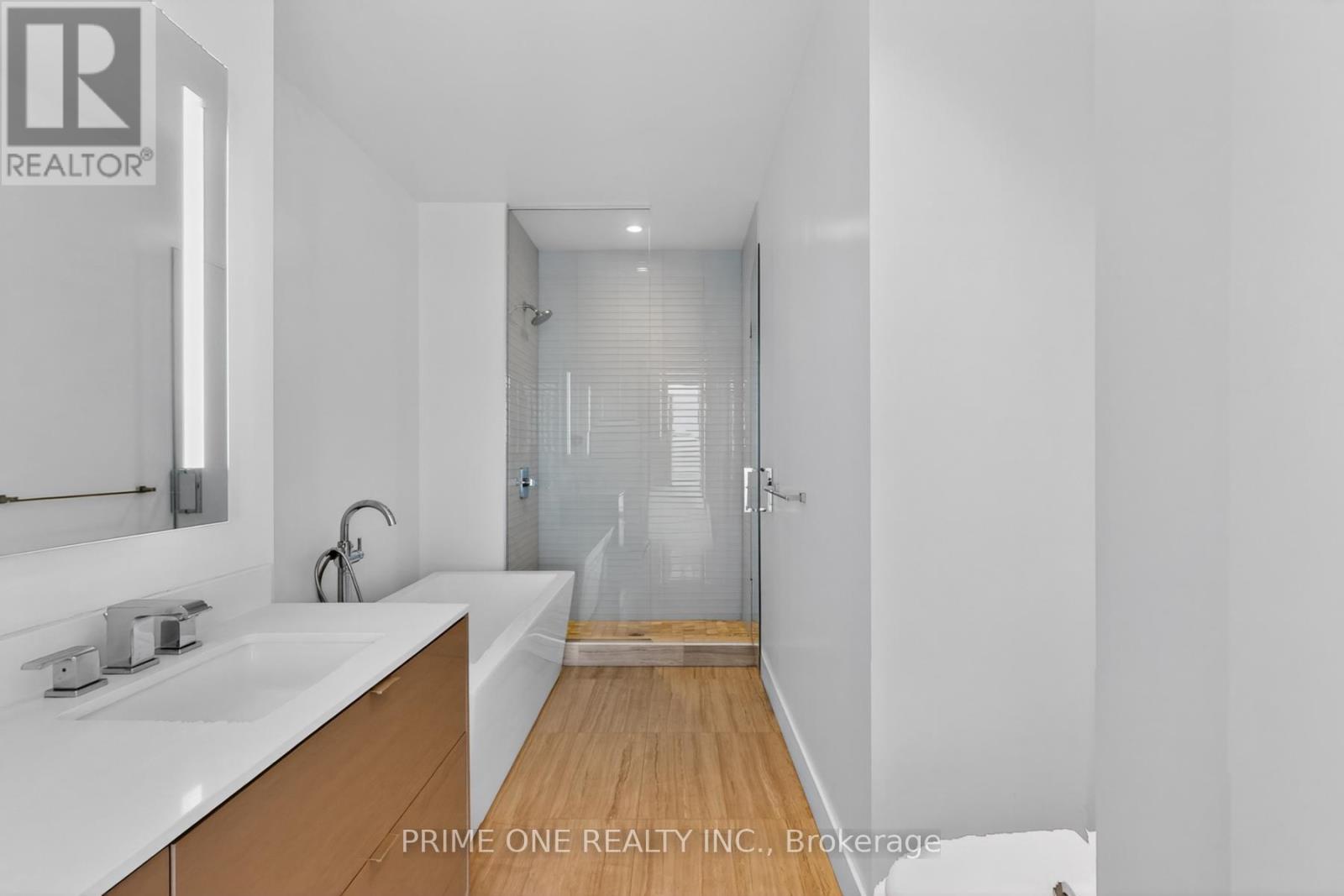 6113 - 7 Grenville Street, Toronto, Ontario  M4Y 0E9 - Photo 24 - C13101620