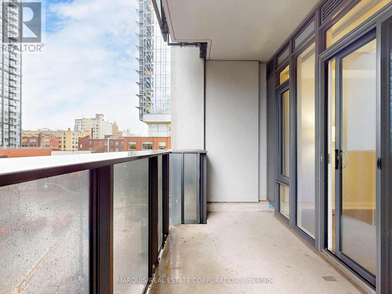 505-Room Only - 330 Richmond Street W, Toronto, Ontario  M5V 0M4 - Photo 7 - C13101658