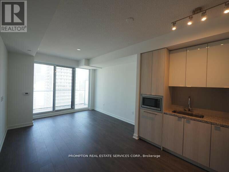 2710 - 125 Blue Jays Way, Toronto, Ontario  M5V 0N5 - Photo 3 - C13101718