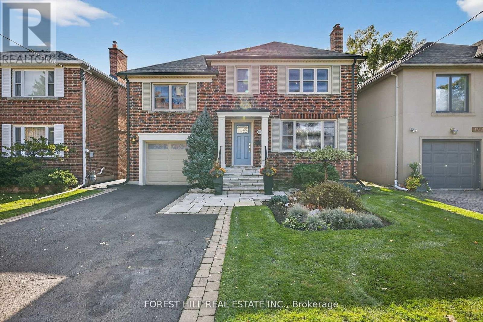 101 BOMBAY AVENUE, Toronto, Ontario