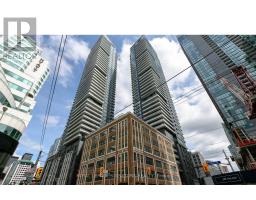 3811 - 115 BLUE JAYS WAY, Toronto, Ontario