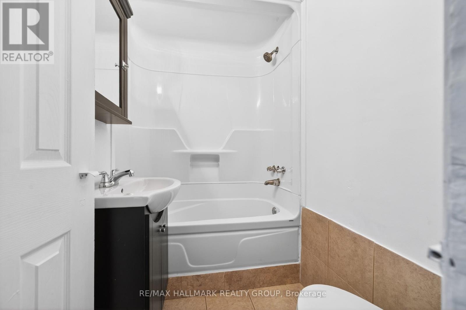 423 Arlington Avenue, Ottawa, Ontario  K1R 6Z7 - Photo 32 - X13101682