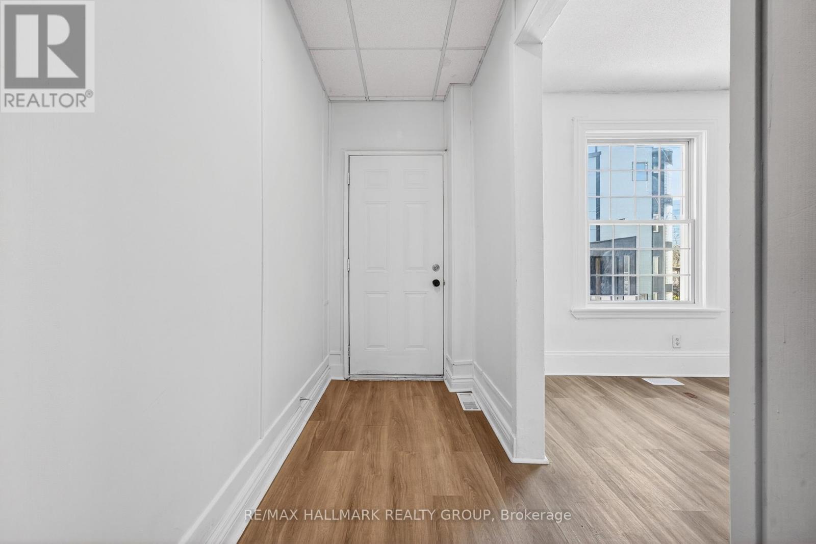 423 Arlington Avenue, Ottawa, Ontario  K1R 6Z7 - Photo 5 - X13101682