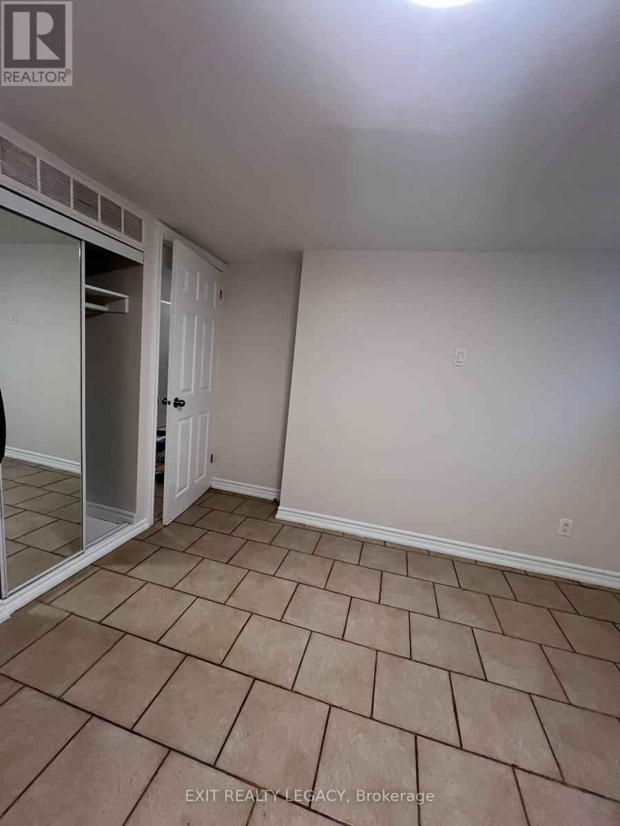 183 Ellington Drive, Toronto, Ontario  M1R 3Y2 - Photo 4 - E13101674