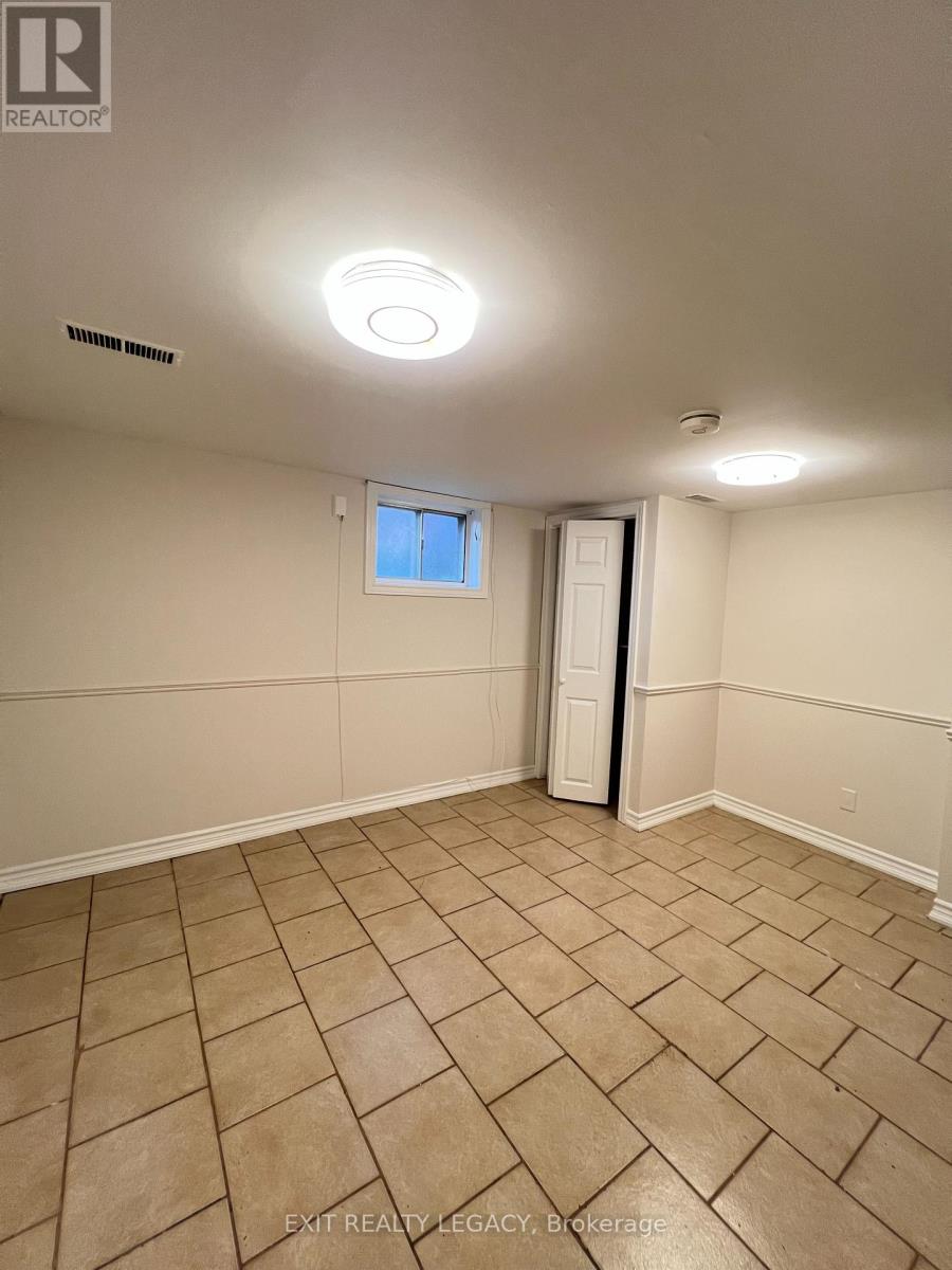 183 Ellington Drive, Toronto, Ontario  M1R 3Y2 - Photo 6 - E13101674