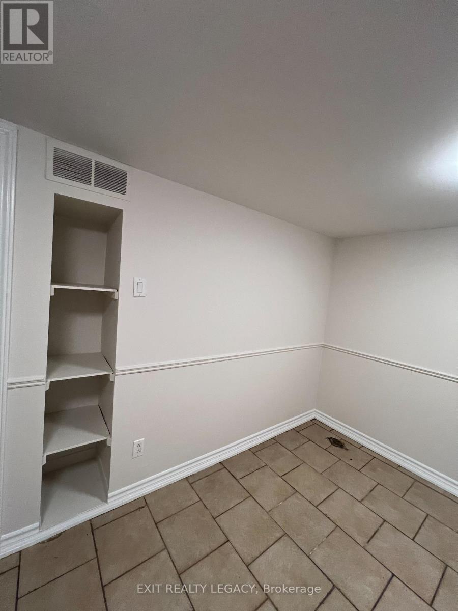 183 Ellington Drive, Toronto, Ontario  M1R 3Y2 - Photo 7 - E13101674