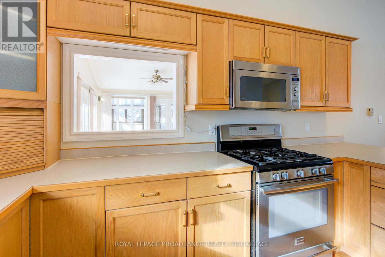 9727 Highway 42, Rideau Lakes, Ontario  K0G 1X0 - Photo 21 - X12751278