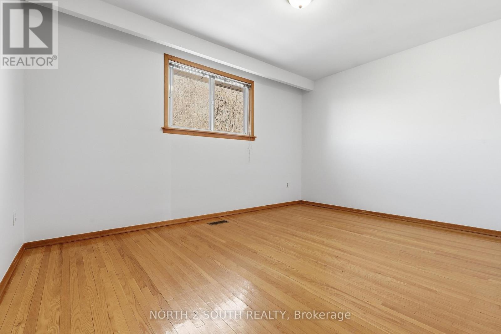 228 Andrew Parkway, Vaughan, Ontario  L4L 1G2 - Photo 22 - N13101742