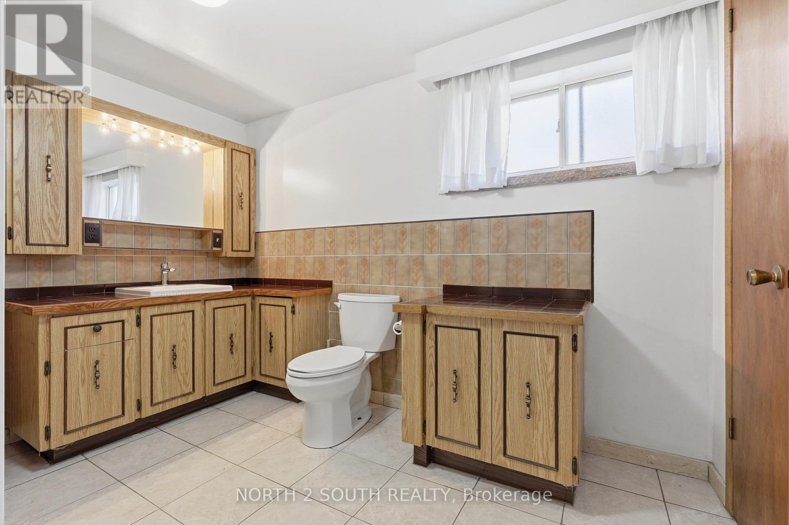228 Andrew Parkway, Vaughan, Ontario  L4L 1G2 - Photo 28 - N13101742