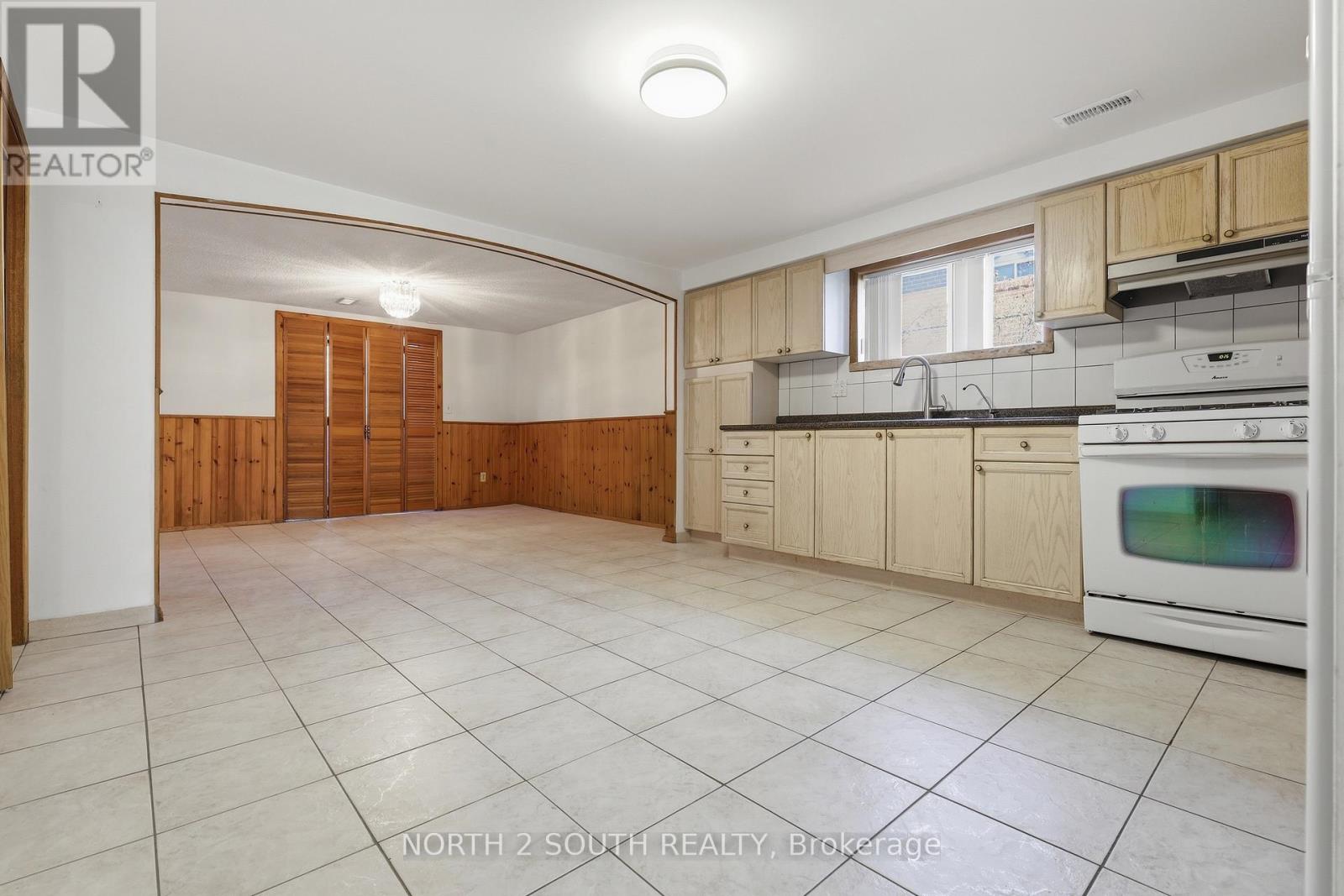 228 Andrew Parkway, Vaughan, Ontario  L4L 1G2 - Photo 31 - N13101742