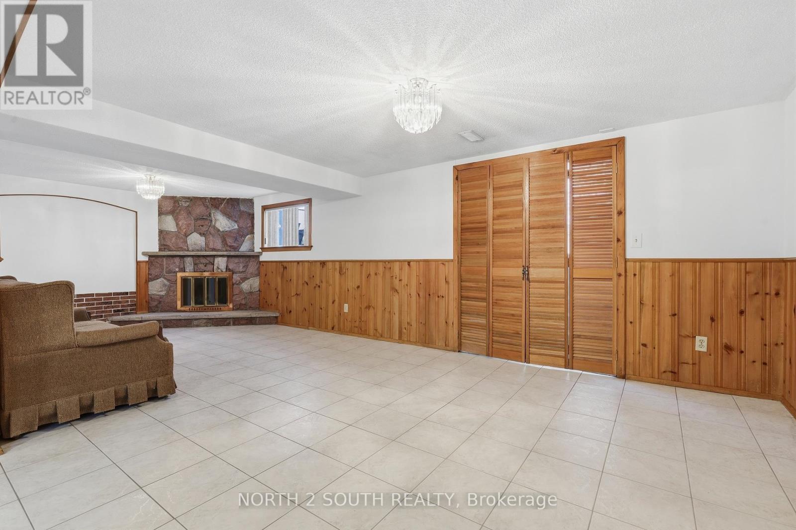 228 Andrew Parkway, Vaughan, Ontario  L4L 1G2 - Photo 36 - N13101742