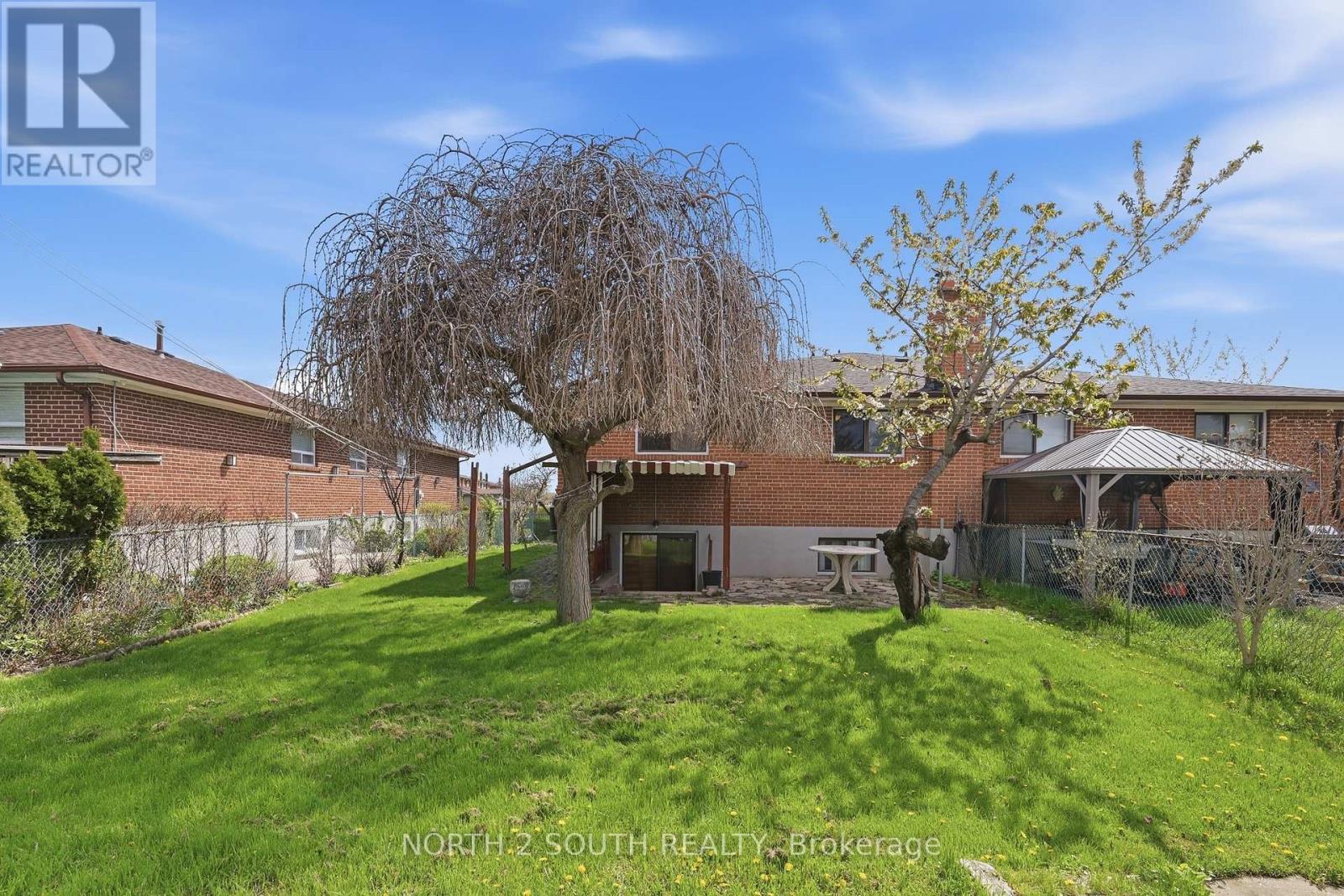 228 Andrew Parkway, Vaughan, Ontario  L4L 1G2 - Photo 42 - N13101742