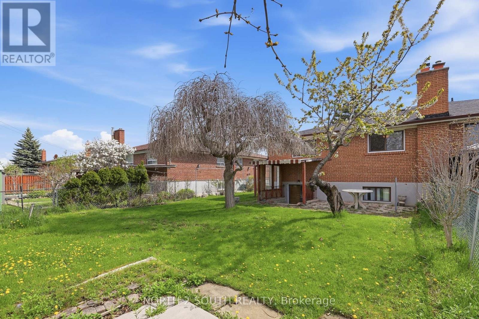 228 Andrew Parkway, Vaughan, Ontario  L4L 1G2 - Photo 44 - N13101742