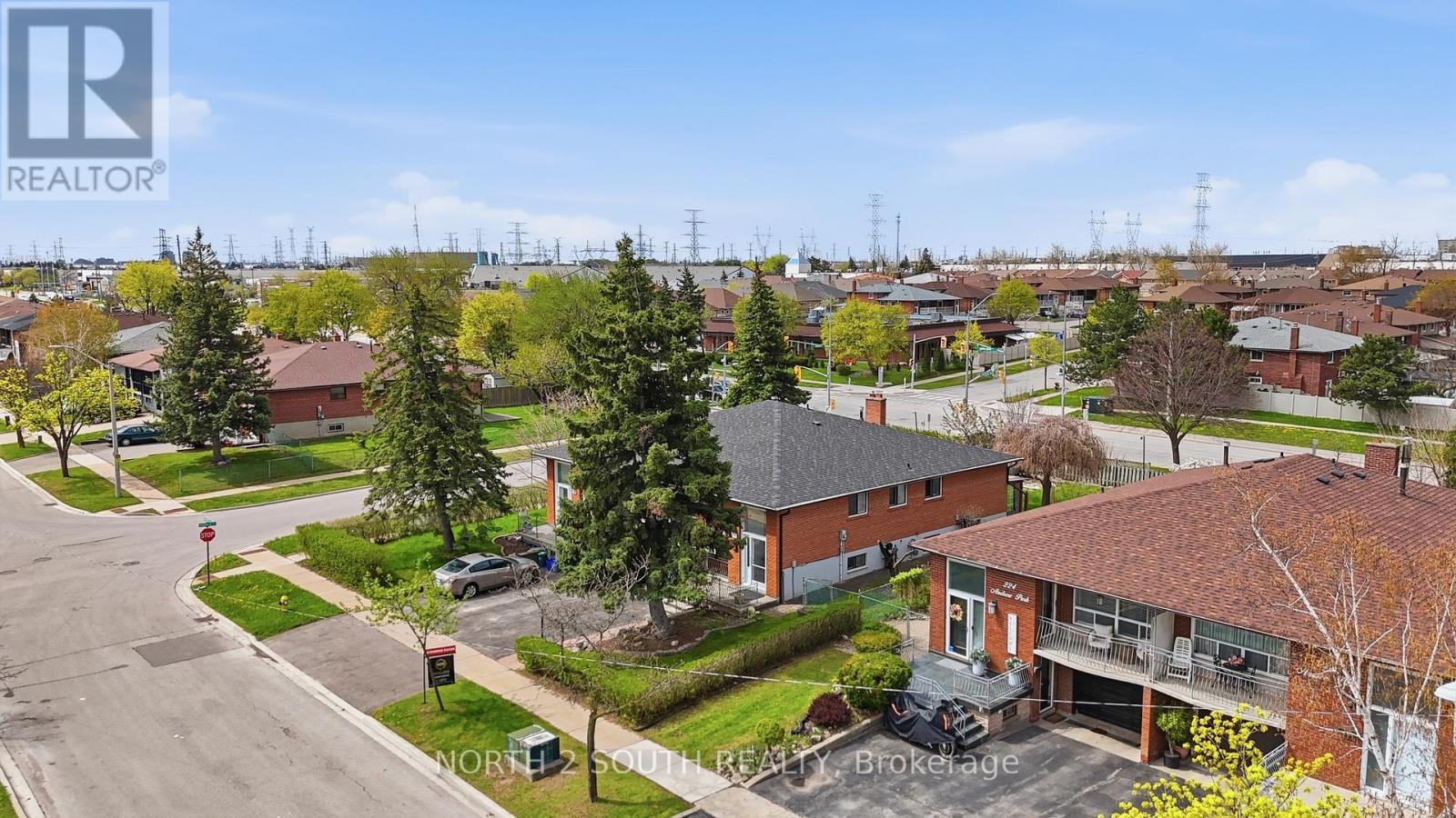 228 Andrew Parkway, Vaughan, Ontario  L4L 1G2 - Photo 46 - N13101742