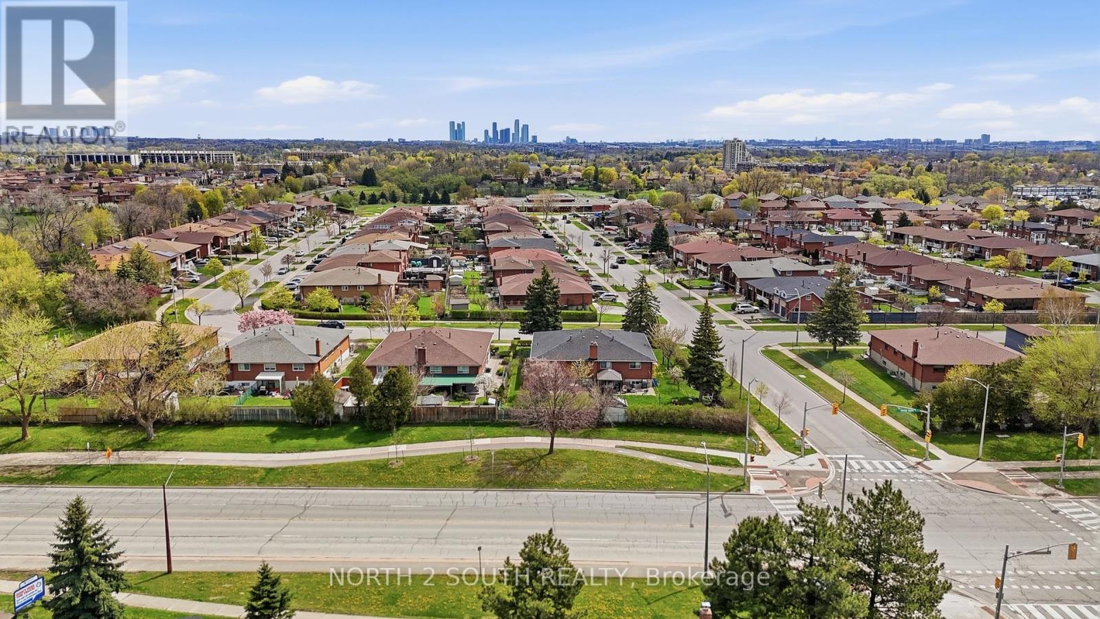 228 Andrew Parkway, Vaughan, Ontario  L4L 1G2 - Photo 47 - N13101742