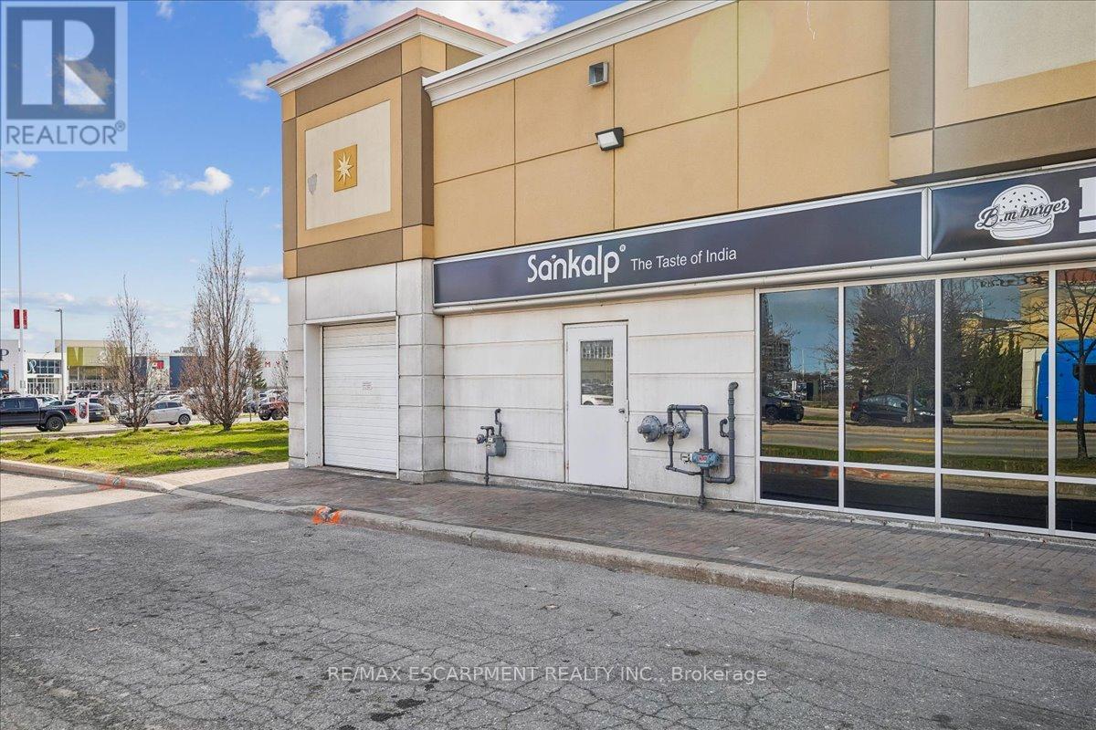 Bldg H, #14 - 3255 Rutherford Road, Vaughan (Vellore Village), Ontario  L4K 5Y5 - Photo 1 - N13101804