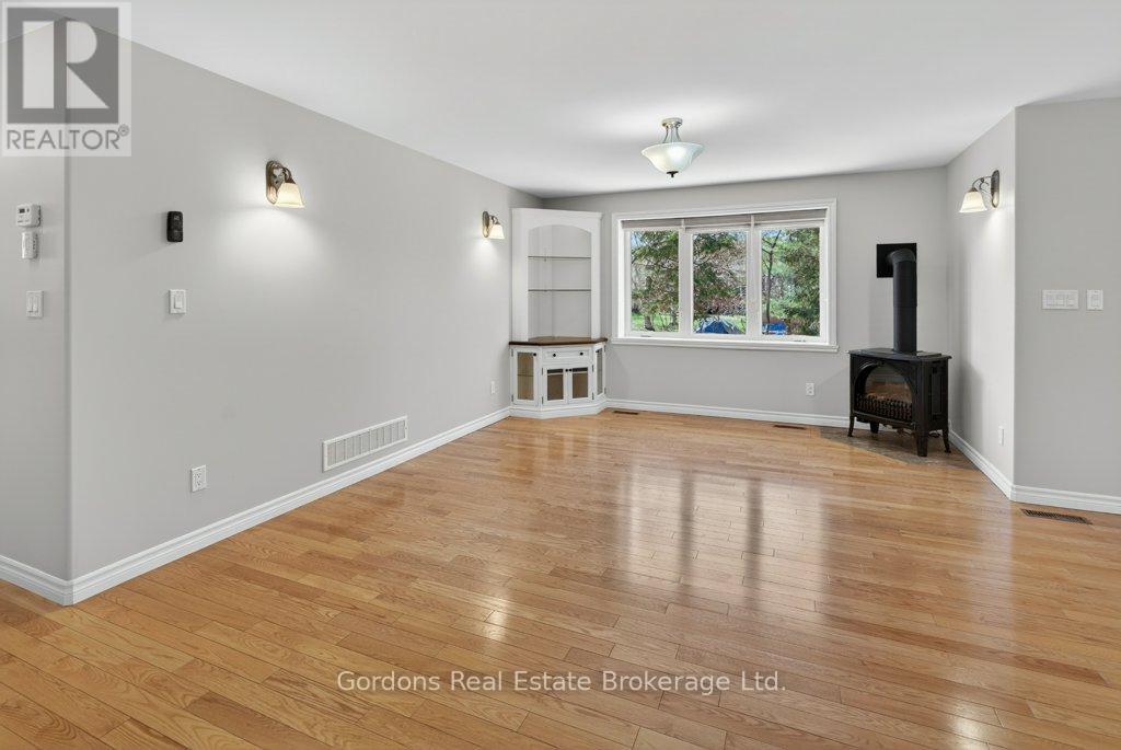 72 Mccabe Street, Greater Napanee (Greater Napanee), Ontario  K7R 3P6 - Photo 11 - X13101752