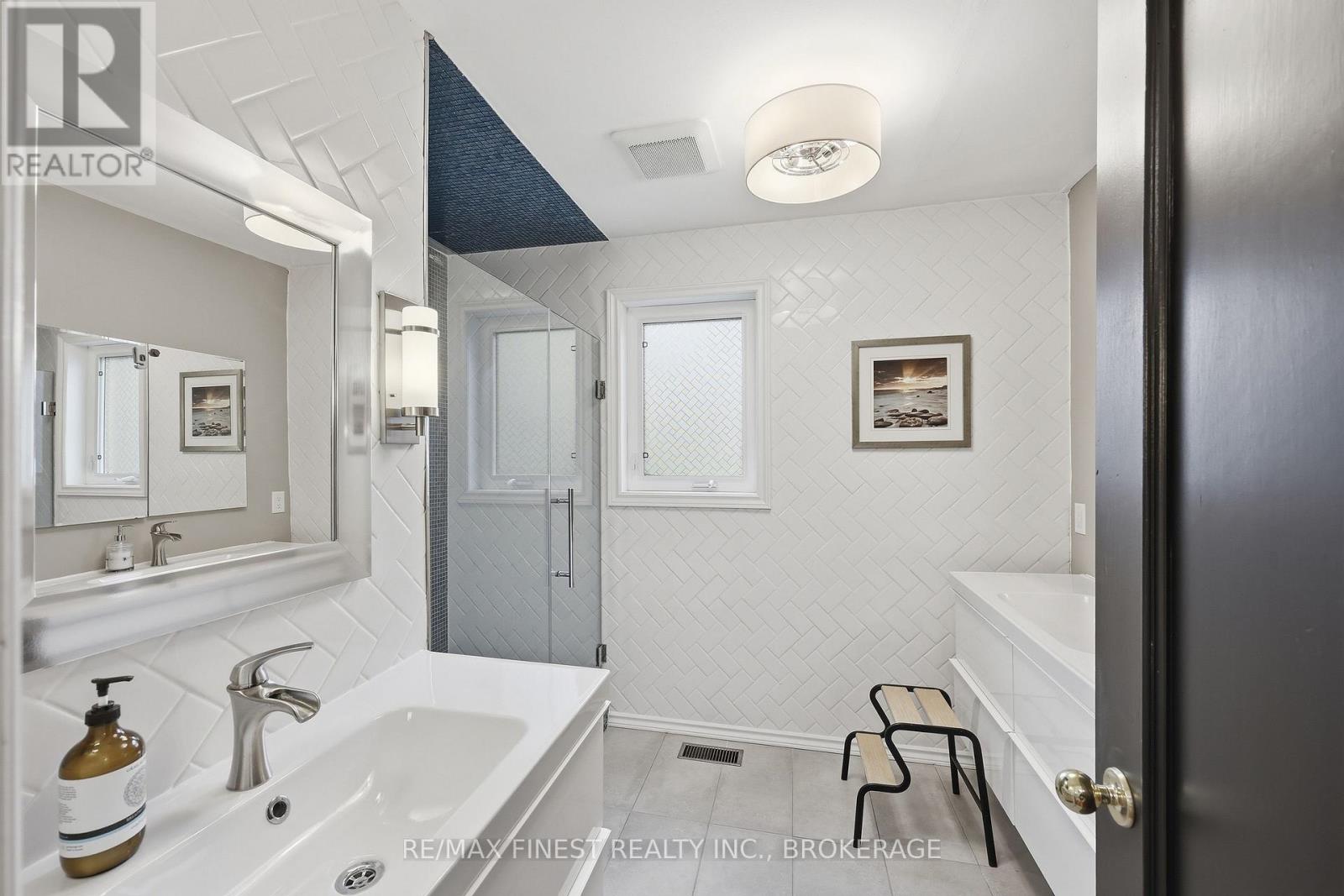 3010 Lakefield Drive, Frontenac (Frontenac South), Ontario  K0H 1X0 - Photo 28 - X13101810