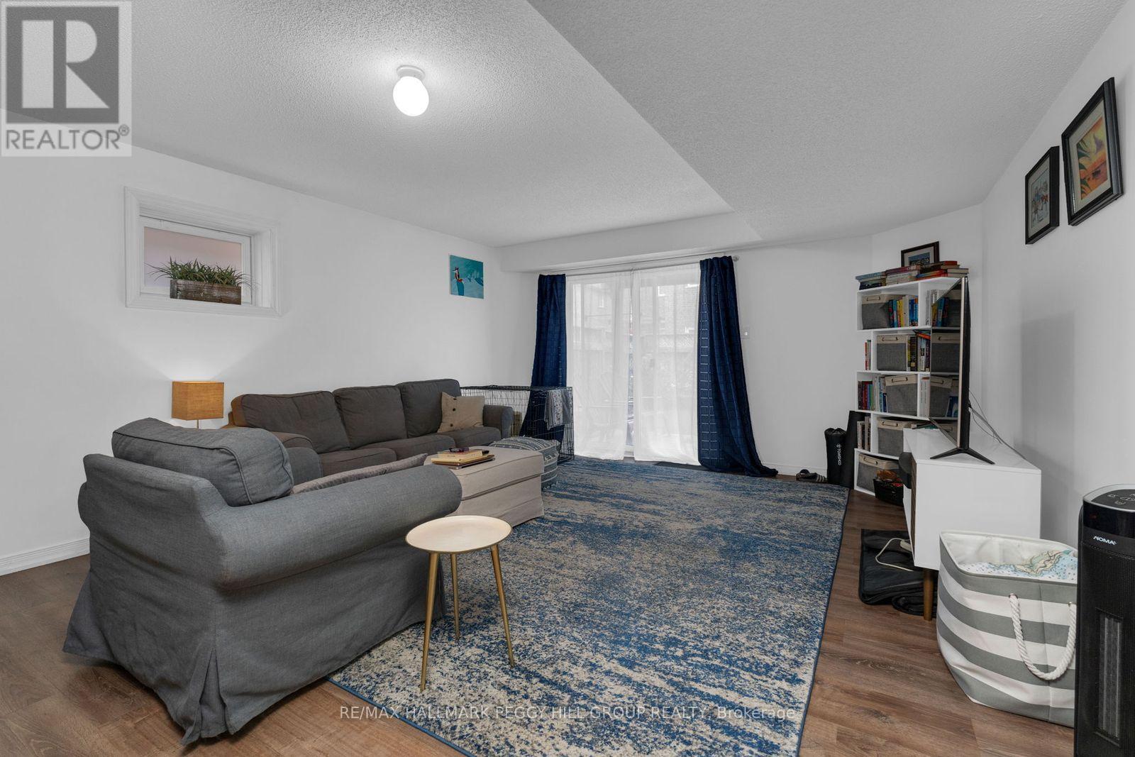 Lower - 194 Country Lane, Barrie, Ontario  L4N 0W1 - Photo 2 - S13101766