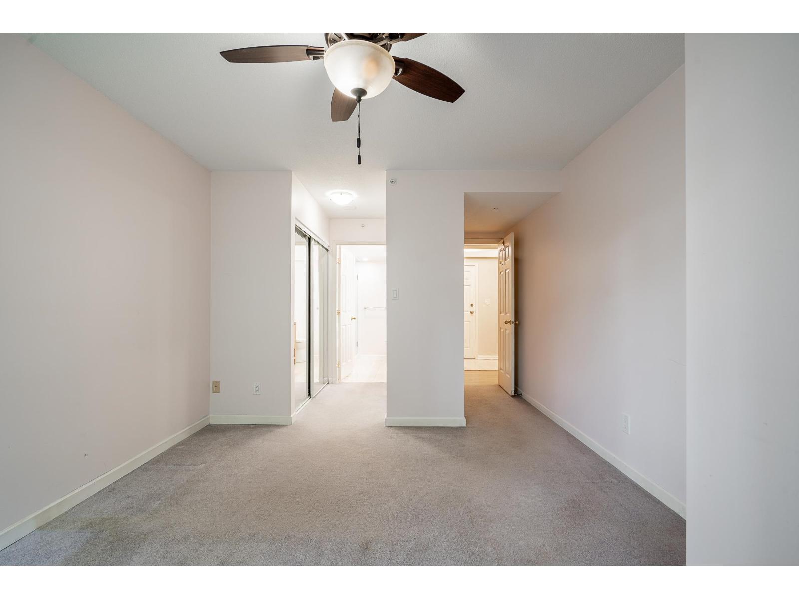 202 10899 University Drive, Surrey, British Columbia  V3T 5V2 - Photo 6 - R3121257
