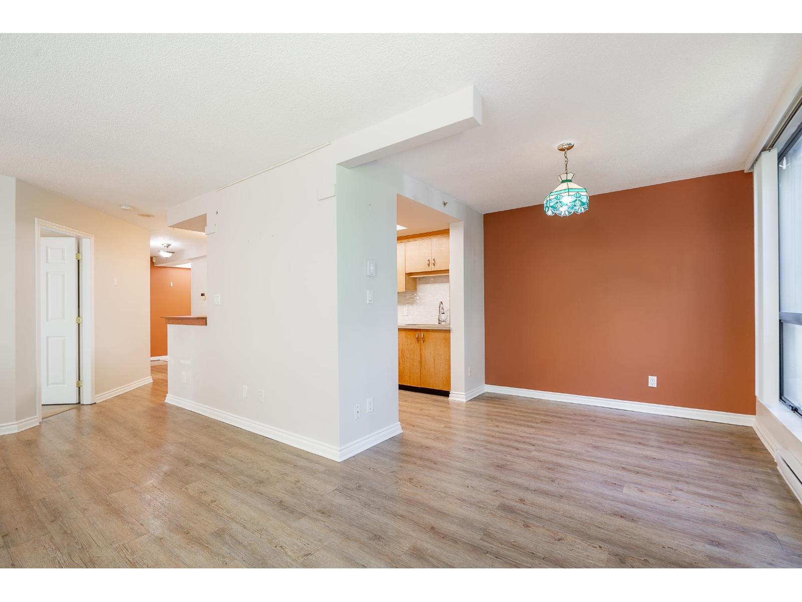 202 10899 University Drive, Surrey, British Columbia  V3T 5V2 - Photo 9 - R3121257