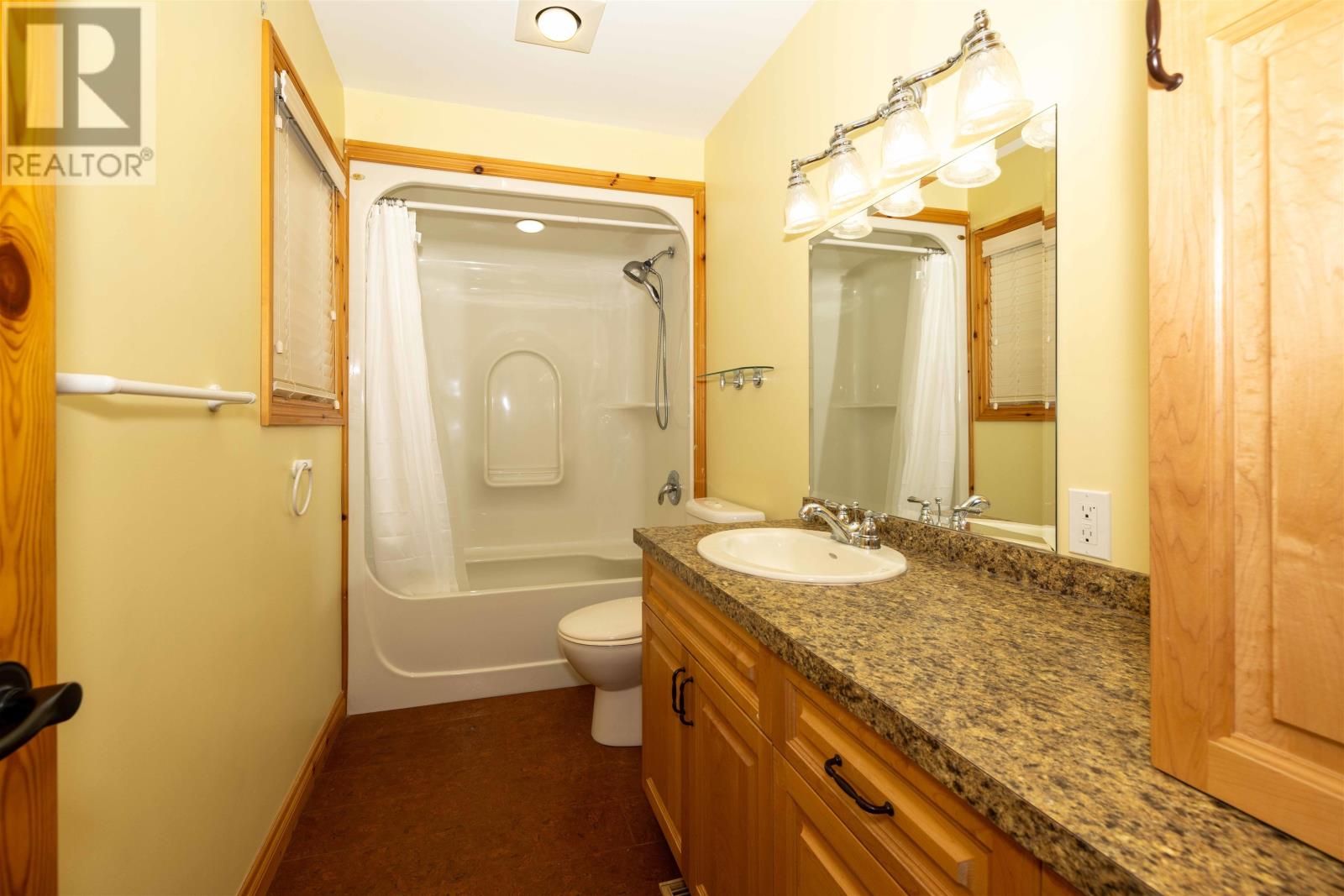 477 Highway 586, Thunder Bay, Ontario  P0T 2T0 - Photo 16 - TB2600954