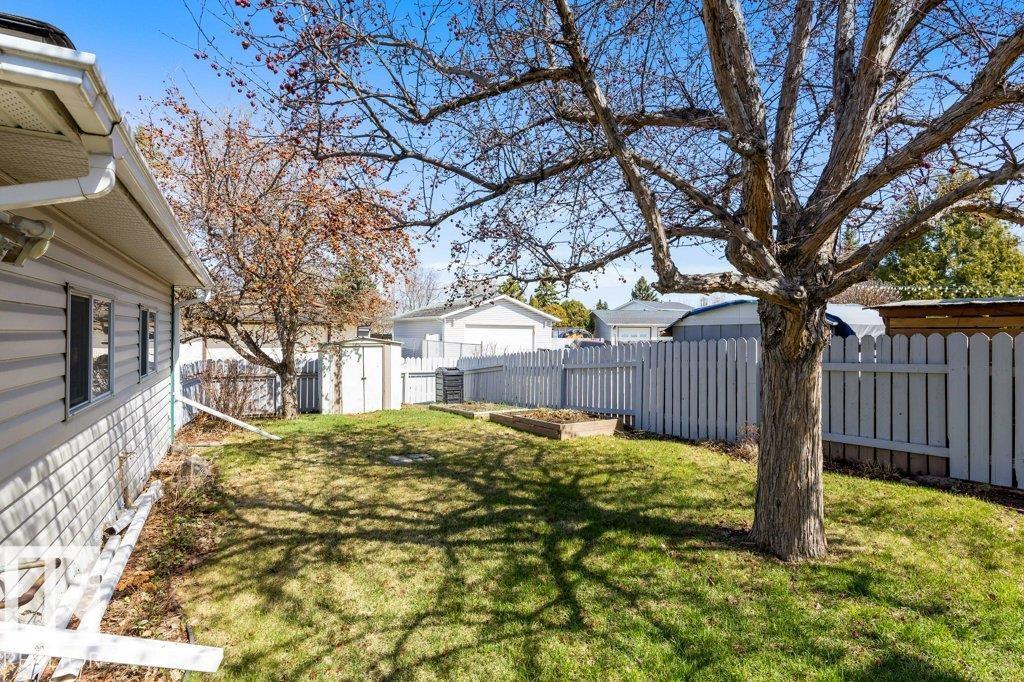 3736 12 Av Nw, Edmonton, Alberta  T6L 3B2 - Photo 32 - E4486523