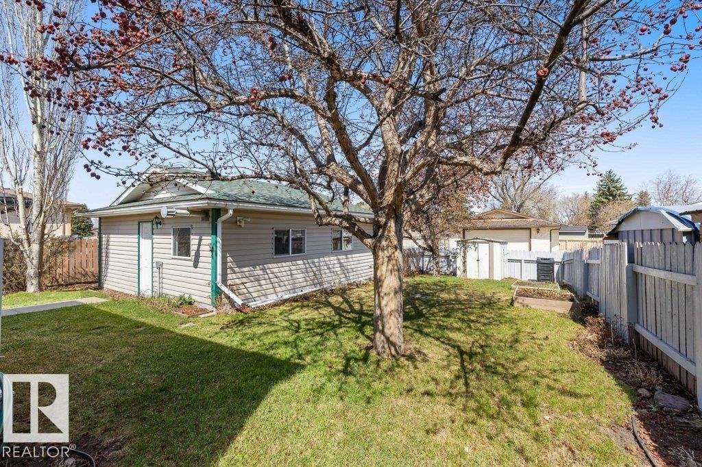 3736 12 Av Nw, Edmonton, Alberta  T6L 3B2 - Photo 33 - E4486523