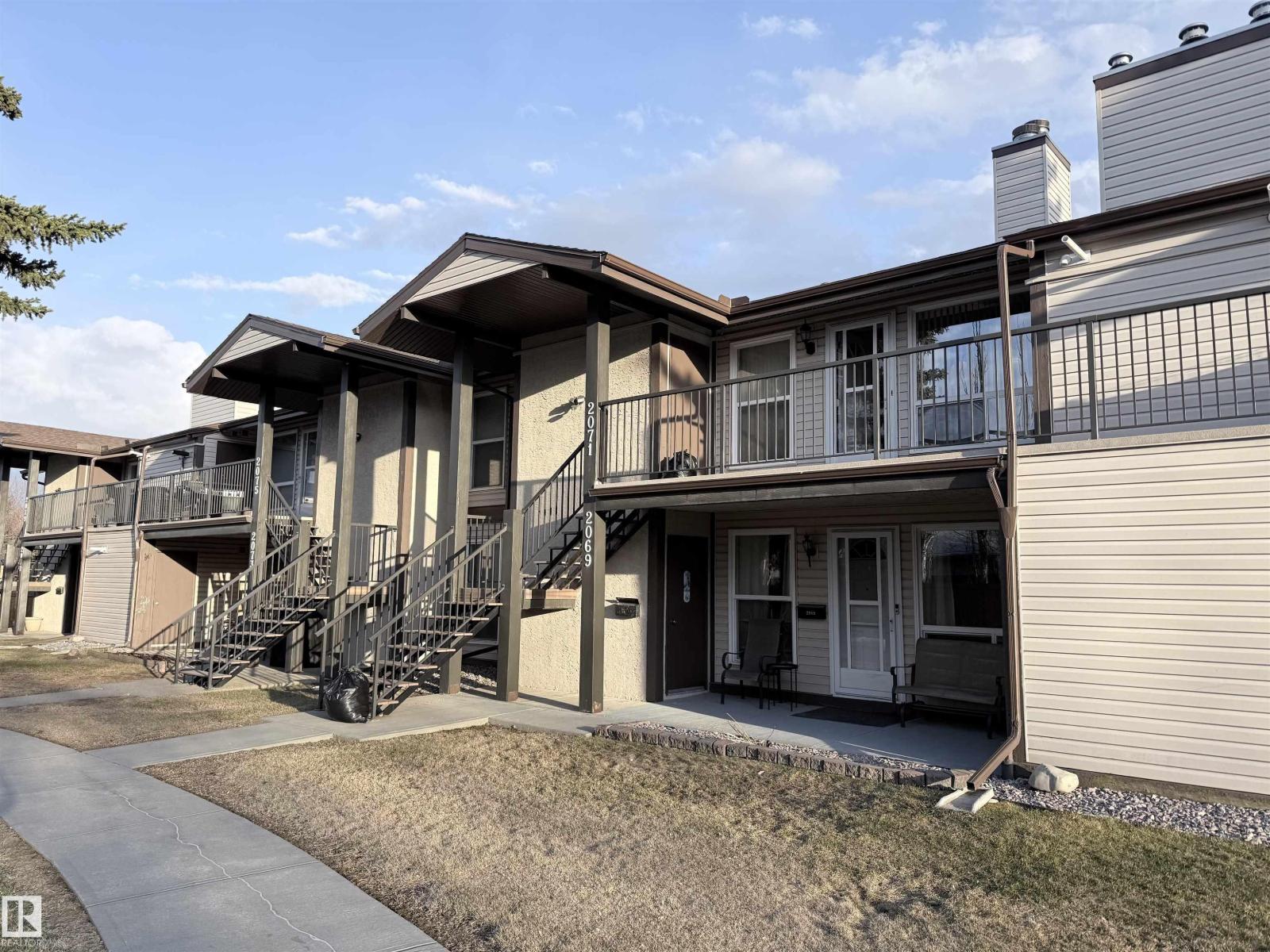 2071 SADDLEBACK RD NW, edmonton, Alberta