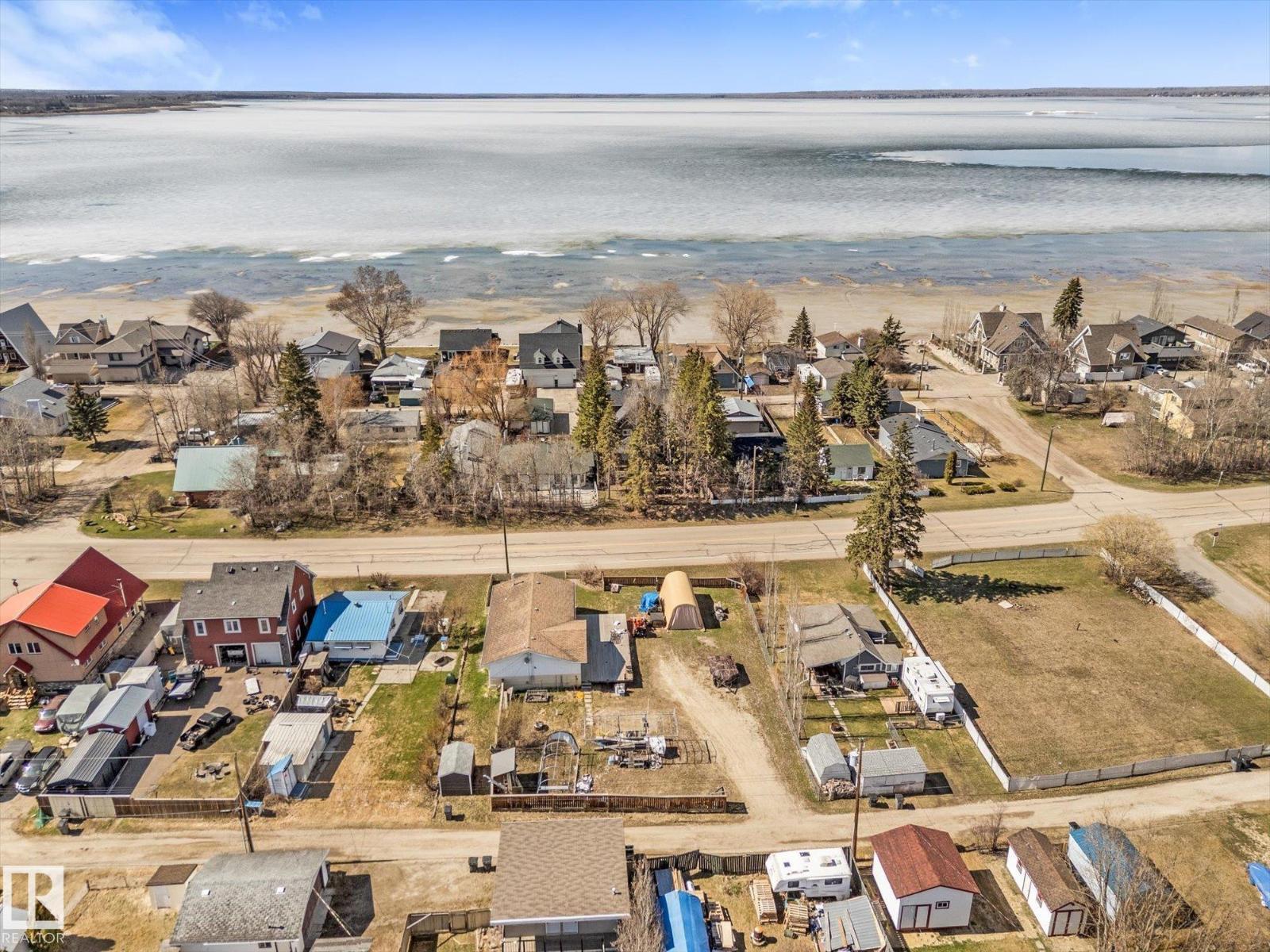 5211 50 Av, Rural Lac Ste. Anne County, Alberta  T0E 0A0 - Photo 36 - E4486527