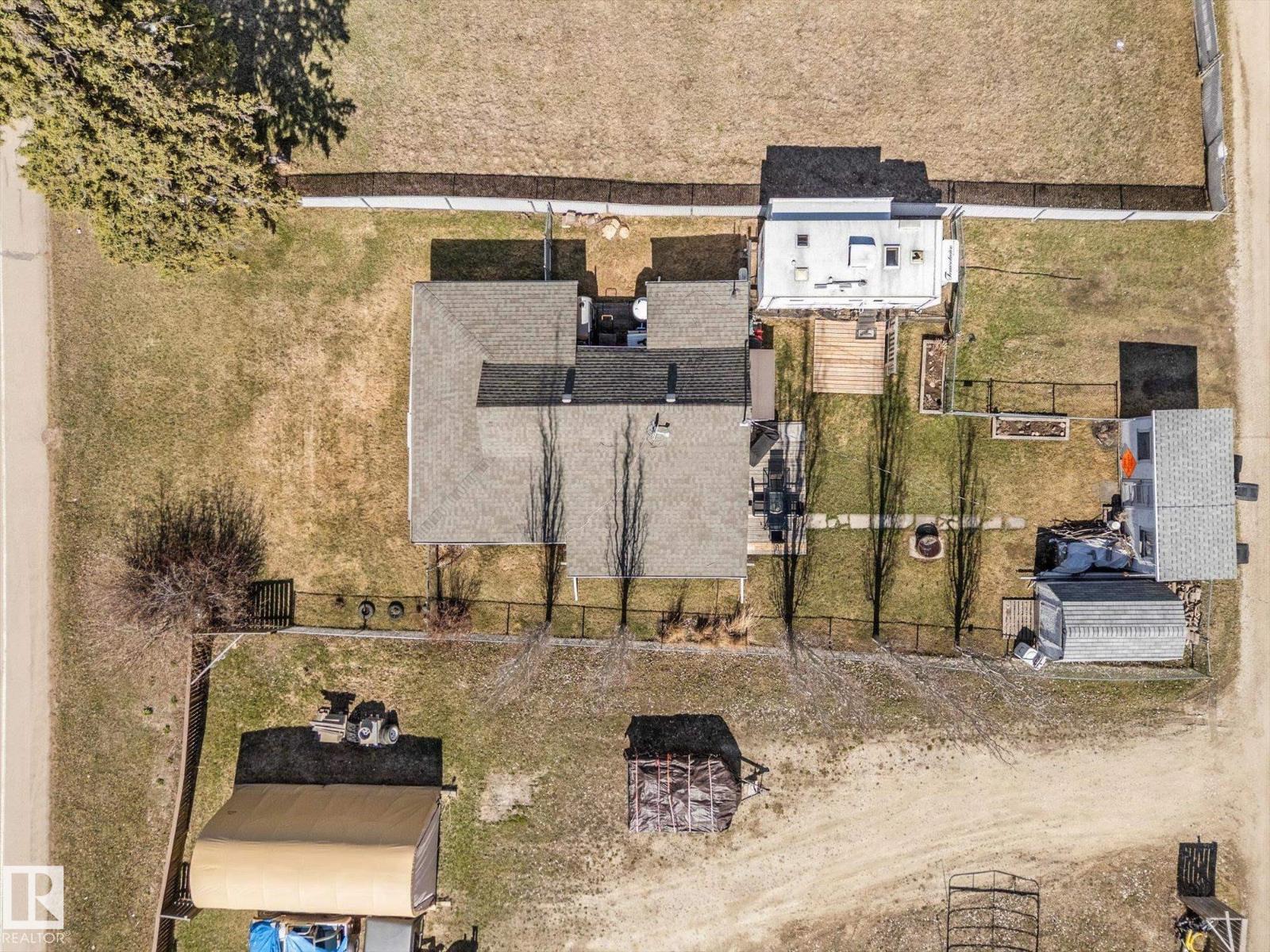 5211 50 Av, Rural Lac Ste. Anne County, Alberta  T0E 0A0 - Photo 5 - E4486527