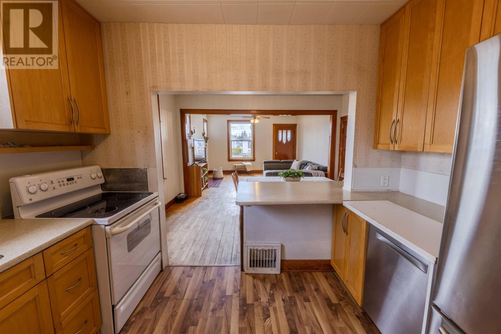1010 Sprague St, Thunder Bay, Ontario  P7E 1V9 - Photo 17 - TB2600957