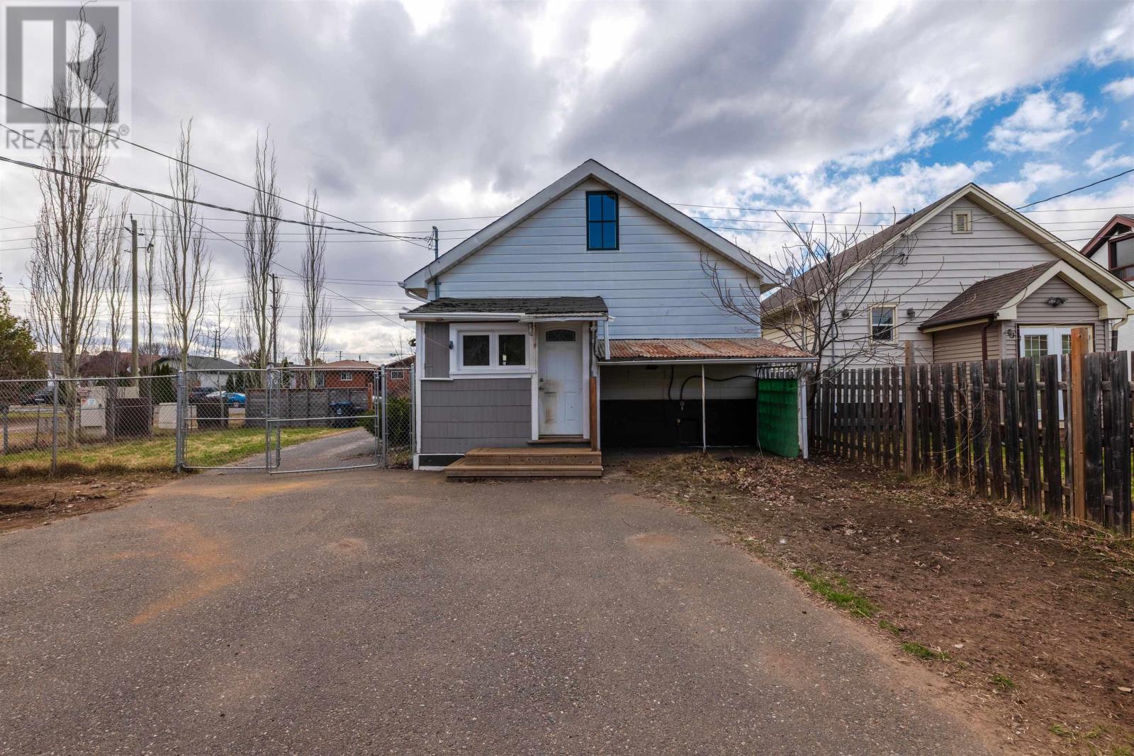 1010 Sprague St, Thunder Bay, Ontario  P7E 1V9 - Photo 37 - TB2600957