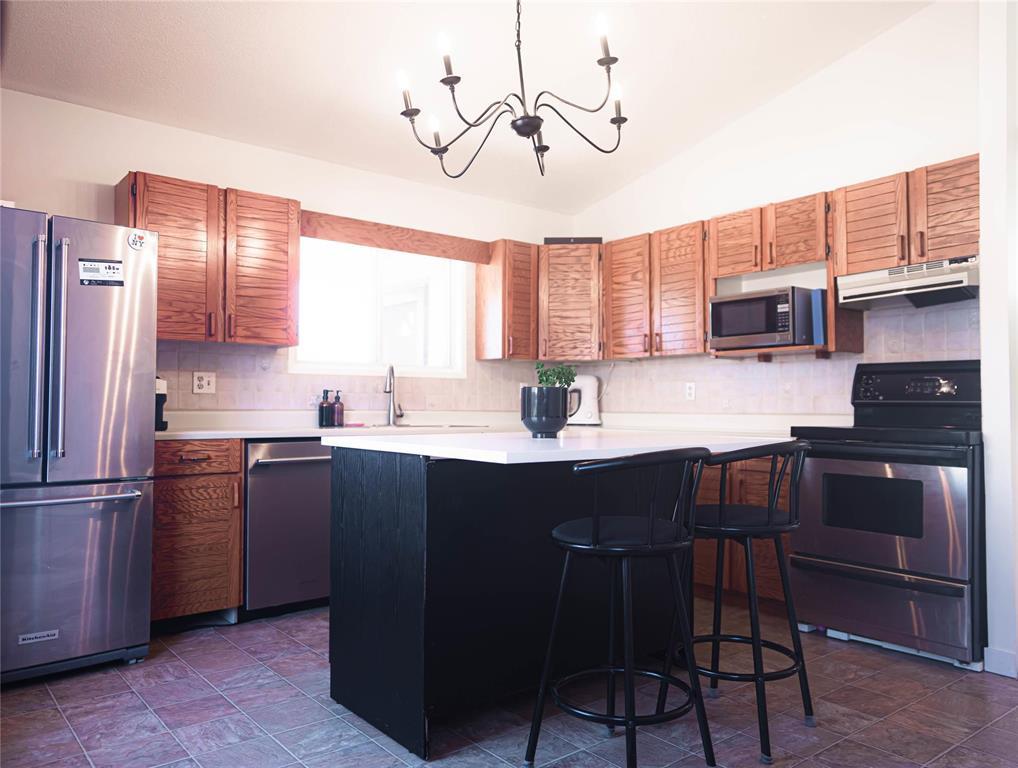 657 Adsum Drive, Winnipeg, Manitoba  R2P 1X6 - Photo 1 - 202609709