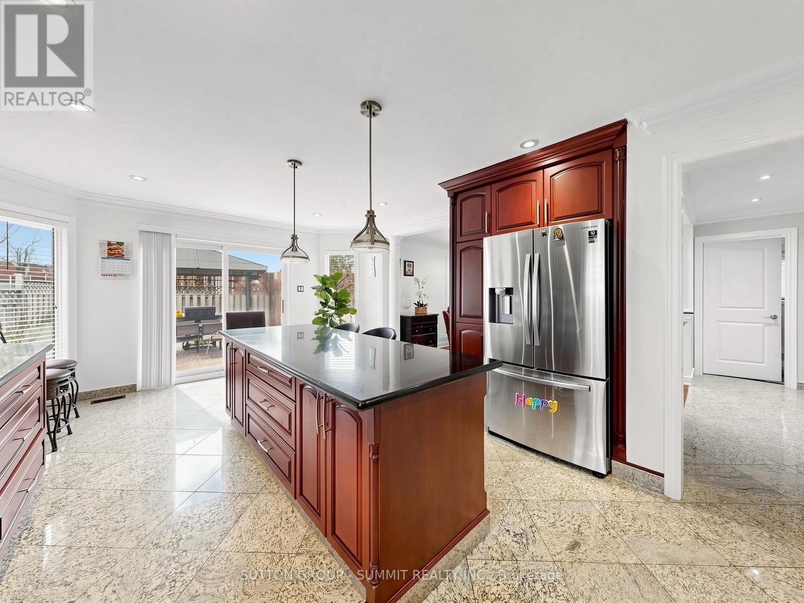 556 Ray Lawson Boulevard, Brampton, Ontario  L6Y 4H5 - Photo 16 - W13101600