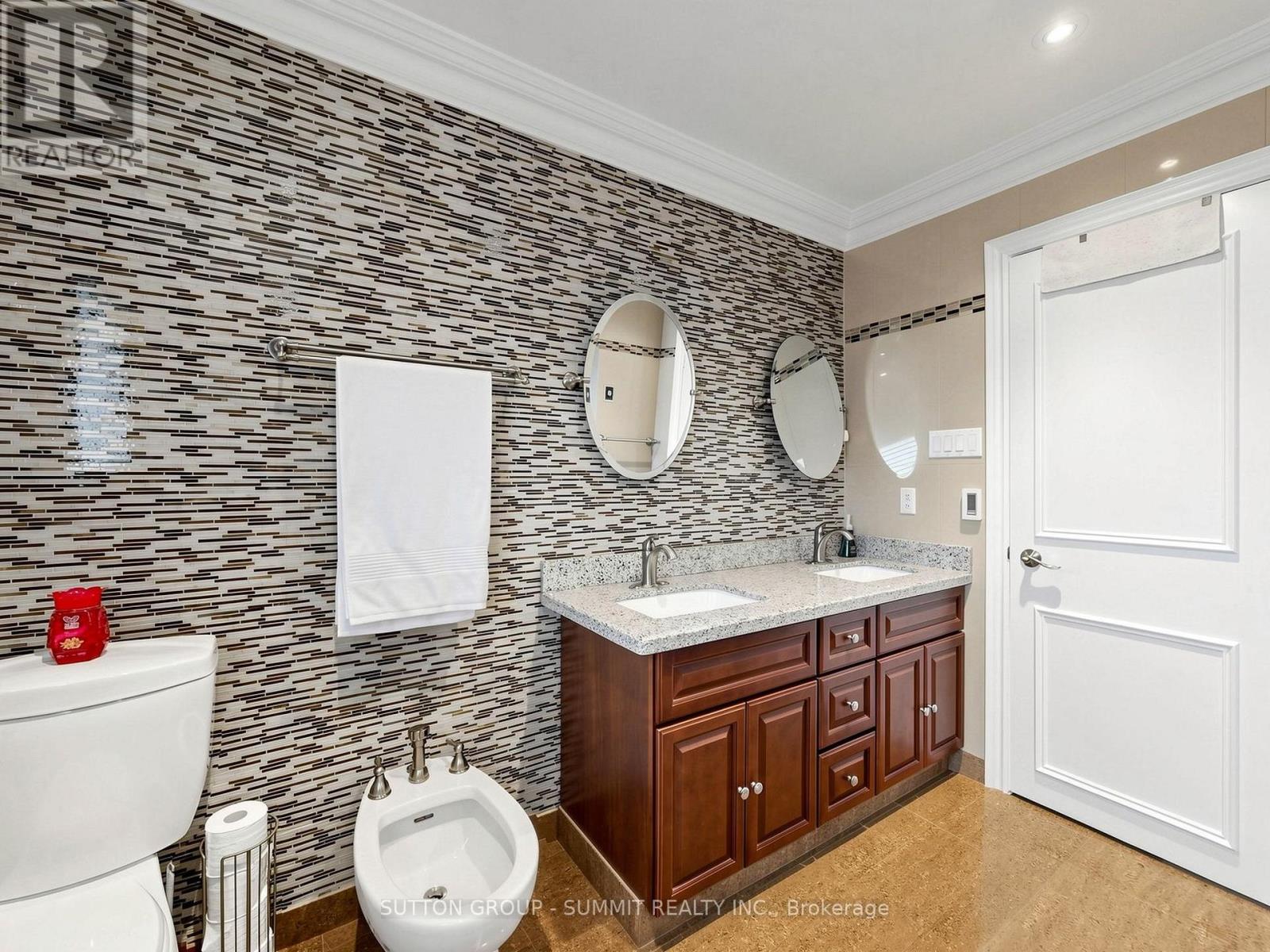 556 Ray Lawson Boulevard, Brampton, Ontario  L6Y 4H5 - Photo 26 - W13101600