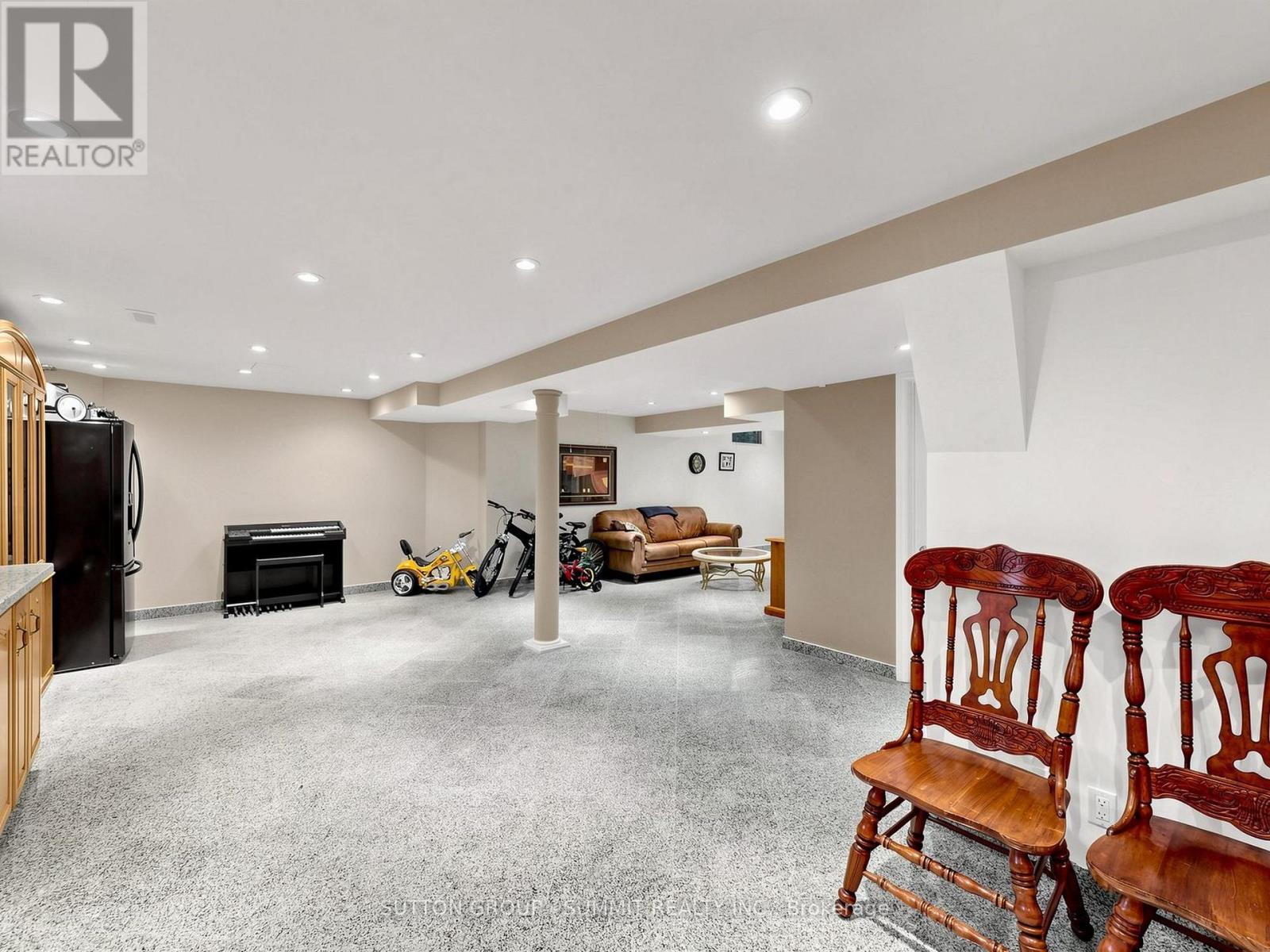 556 Ray Lawson Boulevard, Brampton, Ontario  L6Y 4H5 - Photo 40 - W13101600