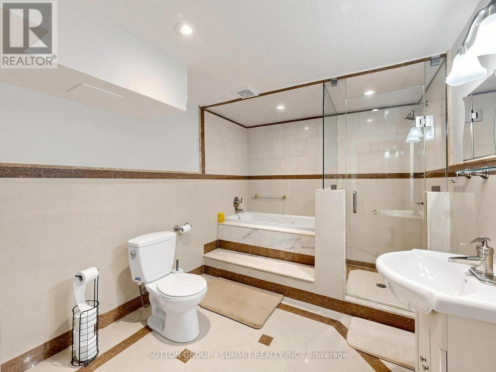 556 Ray Lawson Boulevard, Brampton, Ontario  L6Y 4H5 - Photo 44 - W13101600