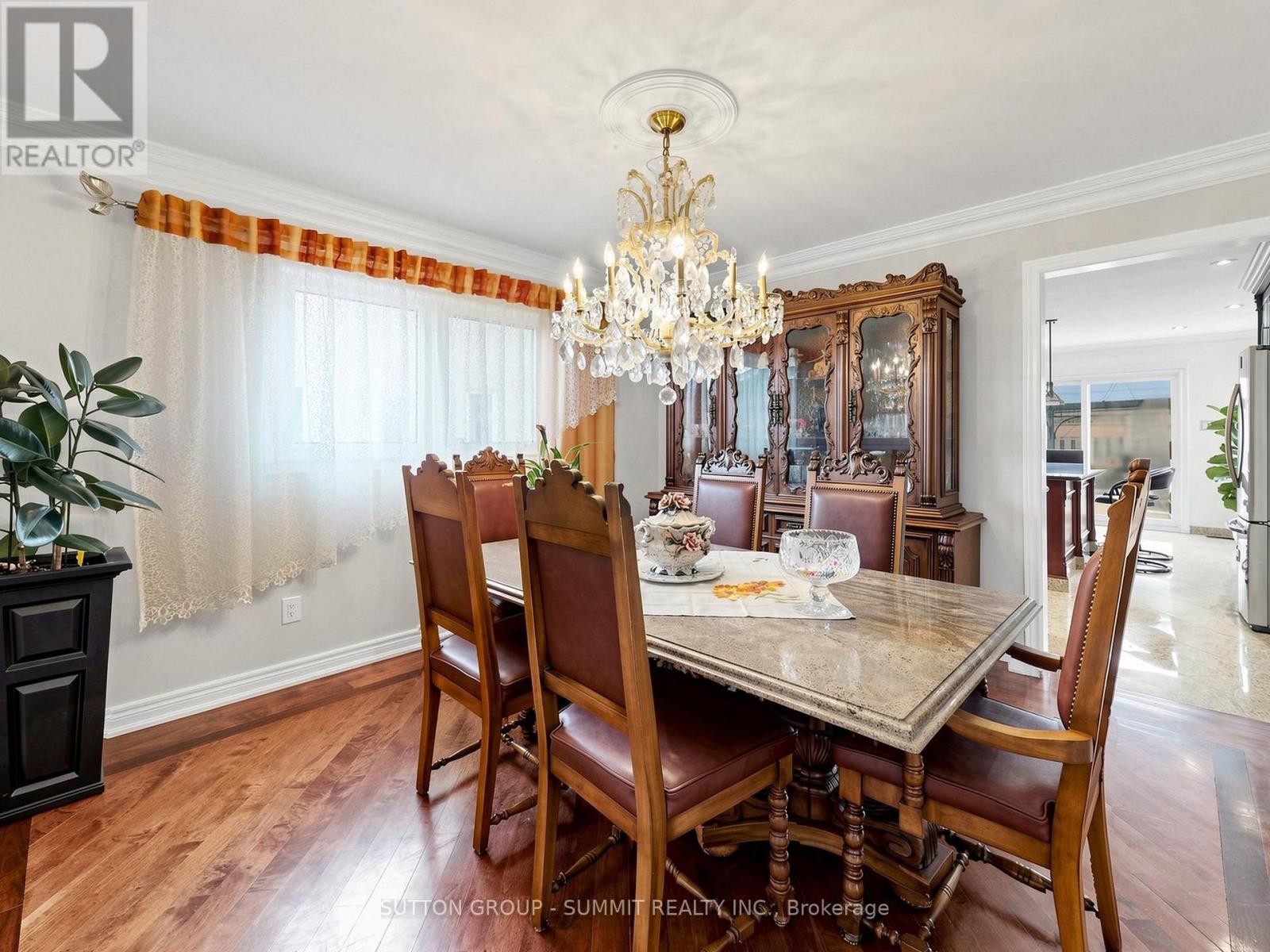 556 Ray Lawson Boulevard, Brampton, Ontario  L6Y 4H5 - Photo 9 - W13101600
