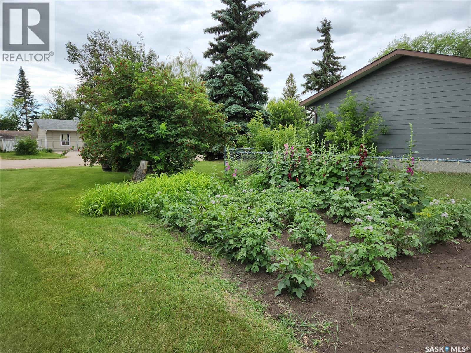 302 2nd Avenue W, Blaine Lake, Saskatchewan  S0J 0J0 - Photo 30 - SK035398