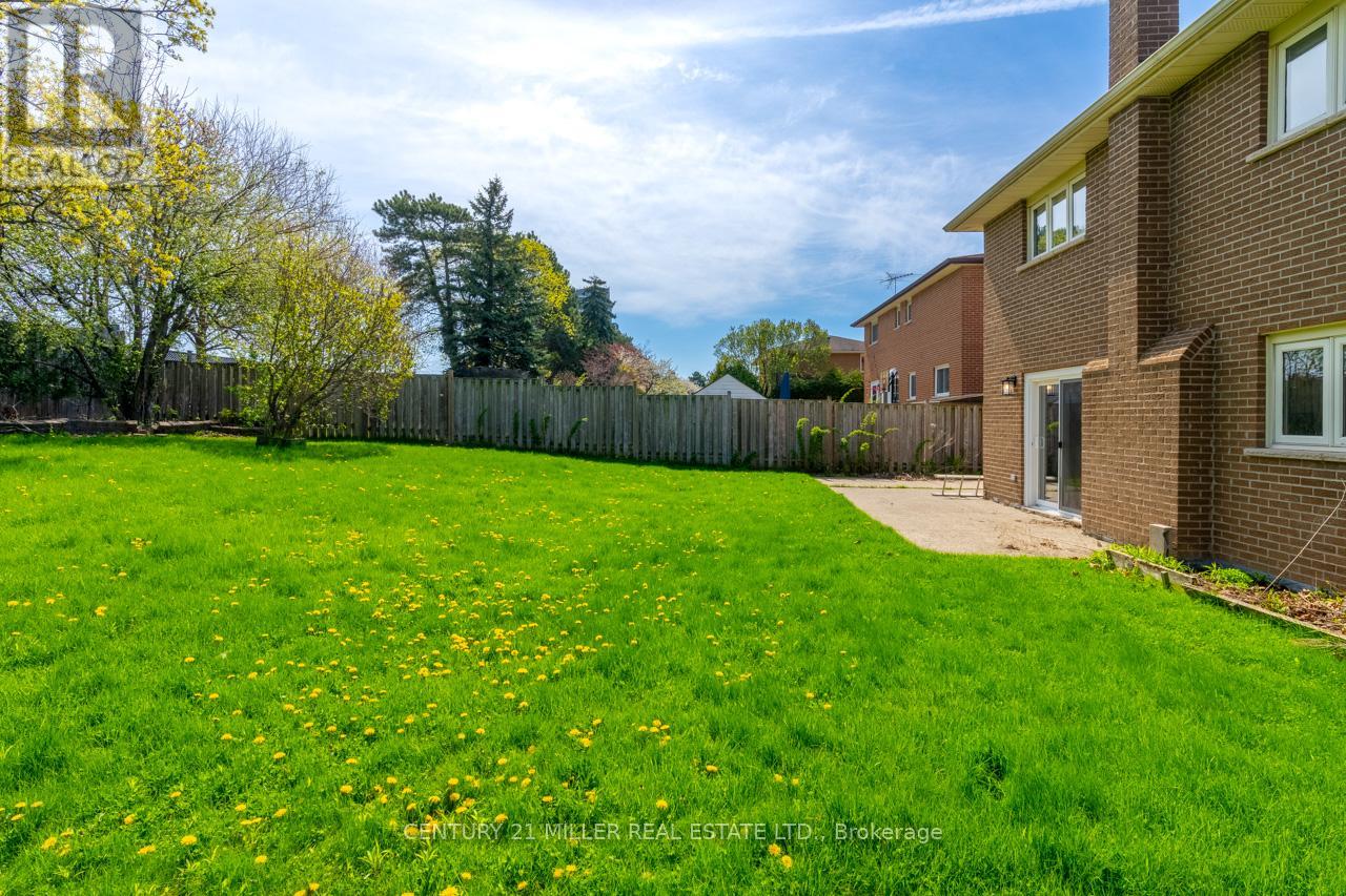 B - 477 Valleyview Crescent, Milton, Ontario  L9T 3L3 - Photo 16 - W13101692