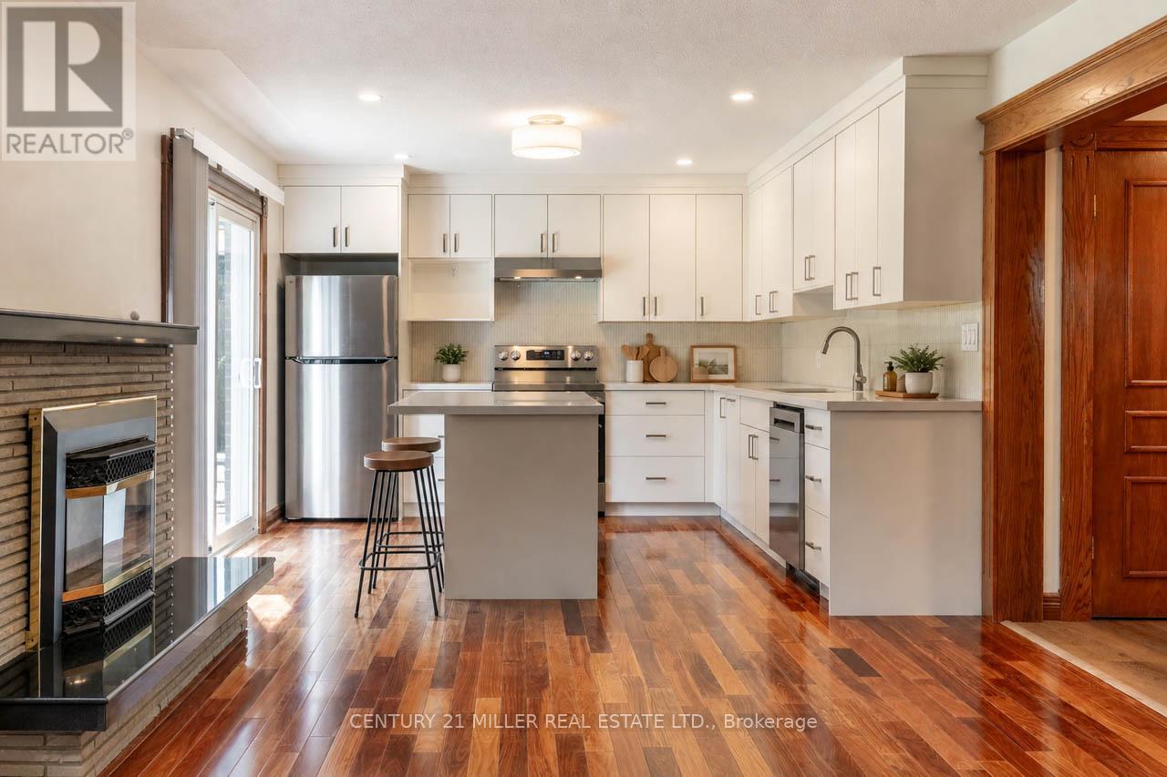 B - 477 Valleyview Crescent, Milton, Ontario  L9T 3L3 - Photo 5 - W13101692